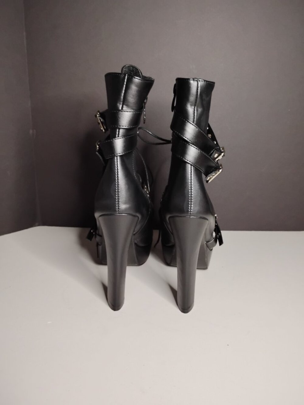 Women Studded Belt Buckle Chunky High Heel Ankle Combat Boots Faux Leather Sz44 - Picture 5 of 12
